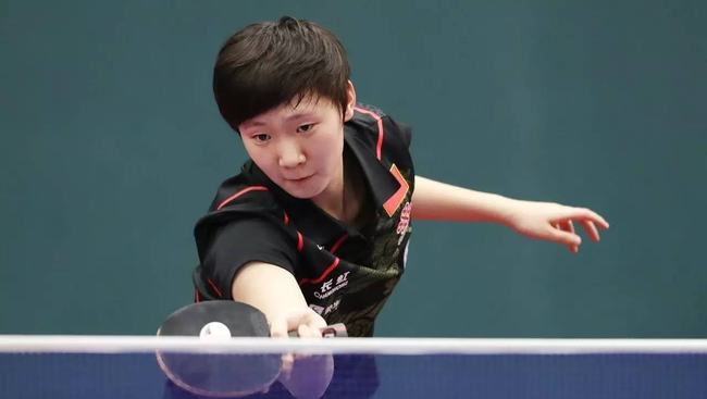 都体：尤文对洛博特卡感兴趣，但他更愿意接受来自国外的报价