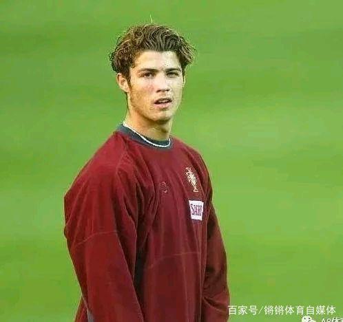 Edgar Lima后半程发力完成夸张动作