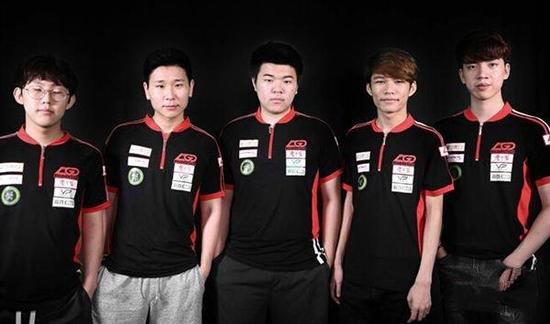 快船总裁弗兰克揽责：我为快船的糟糕战绩承担责任，没人责怪保罗