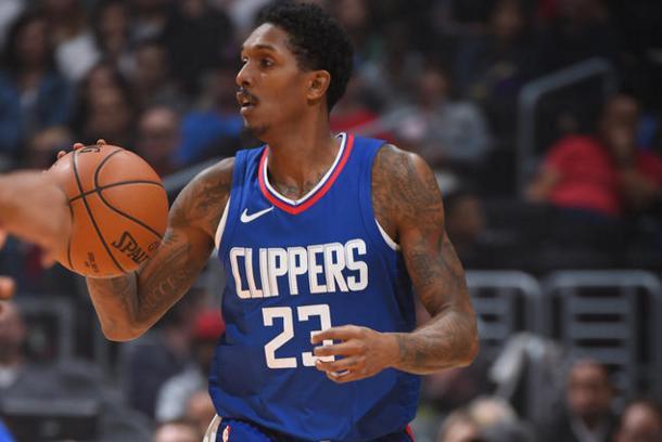 诺里斯与幸运符Amelia炸鸡店约会获F1冠军