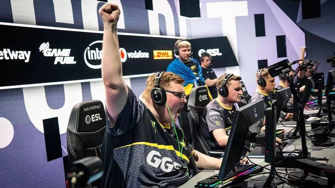 的双重挑战 的双重挑战